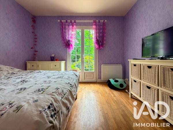 Maison à vendre 10 pièces 221 m² La Geneytouse