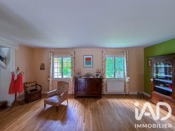 Maison à vendre 10 pièces 221 m² La Geneytouse