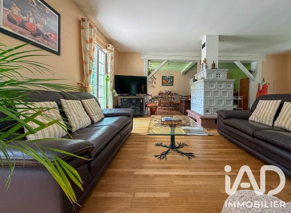 Maison à vendre 10 pièces 221 m² La Geneytouse