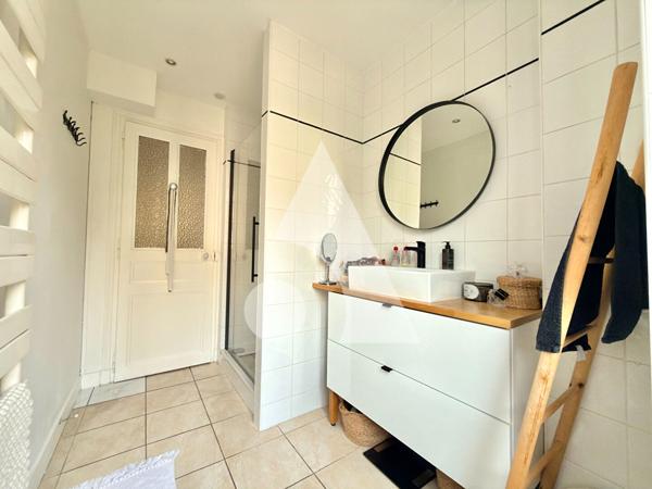 Appartement 5 pièces 108.16 m2
