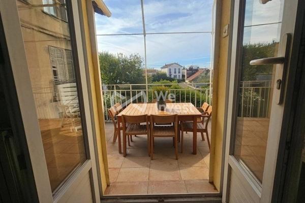 À SAISIR ! Grande Maison traversante T7 de 145 m² Entre le 4ème et 12ème secteur Montolivet, Chartreux avec jardin, terrasse et garage de 22 m2