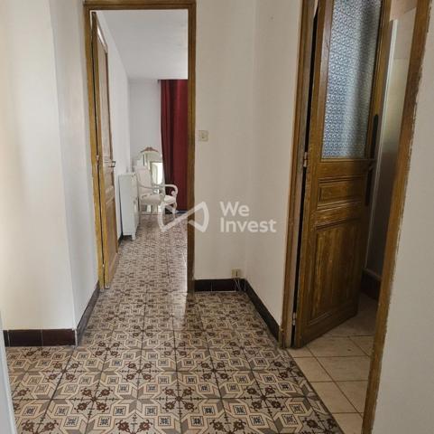 À SAISIR ! Grande Maison traversante T7 de 145 m² Entre le 4ème et 12ème secteur Montolivet, Chartreux avec jardin, terrasse et garage de 22 m2