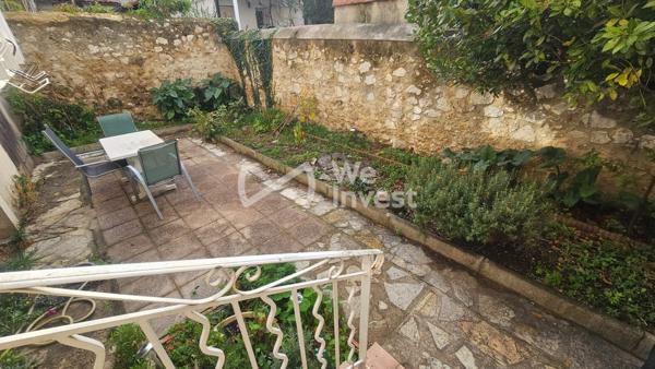 À SAISIR ! Grande Maison traversante T7 de 145 m² Entre le 4ème et 12ème secteur Montolivet, Chartreux avec jardin, terrasse et garage de 22 m2