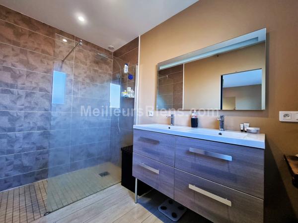 Villa 116m2 de type 4 en 3 faces