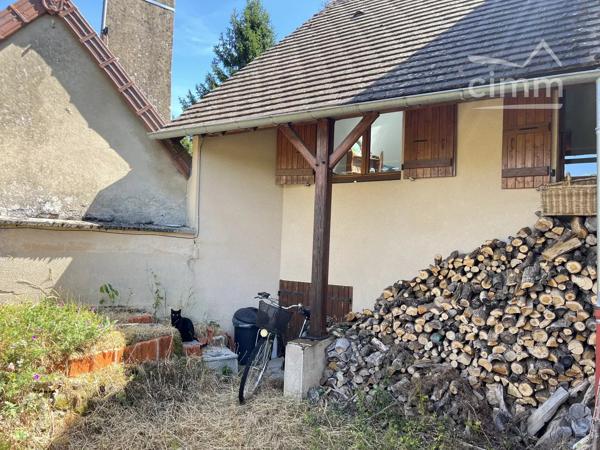 Maison de charme avec parc arboré de 2951 m²