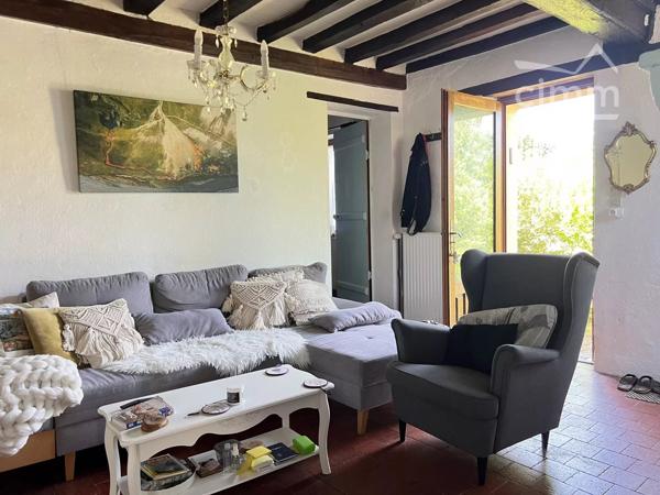 Maison de charme avec parc arboré de 2951 m²