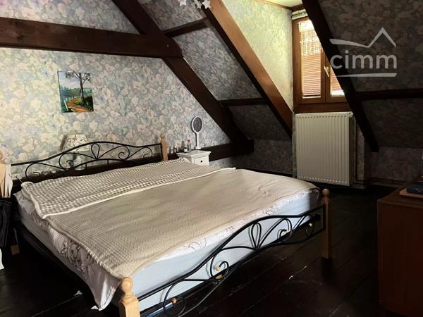 Maison de charme avec parc arboré de 2951 m²