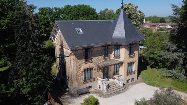 Vente Maison 10 pièces 280 m2 à Ozoir-la-Ferrière