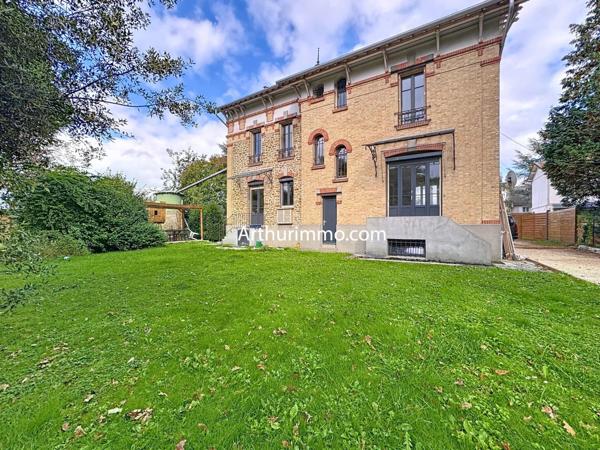 Vente Maison 10 pièces 280 m2 à Ozoir-la-Ferrière