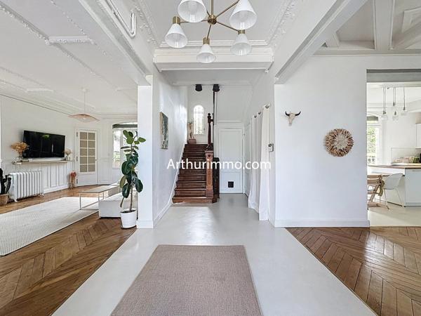 Vente Maison 10 pièces 280 m2 à Ozoir-la-Ferrière