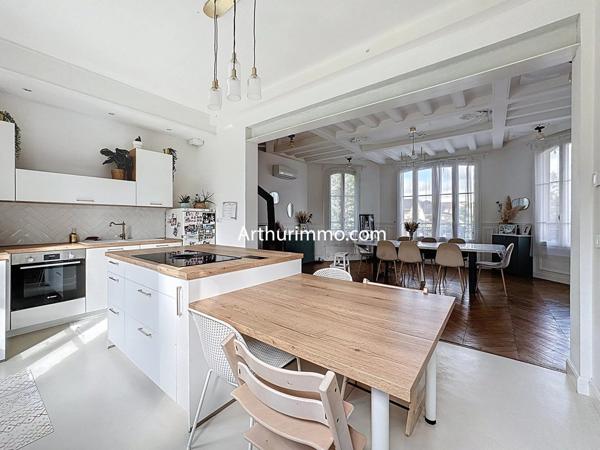 Vente Maison 10 pièces 280 m2 à Ozoir-la-Ferrière