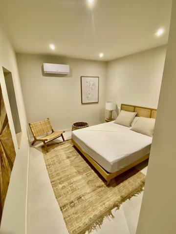 Maison en pierre Terrasse Jardin Piscine