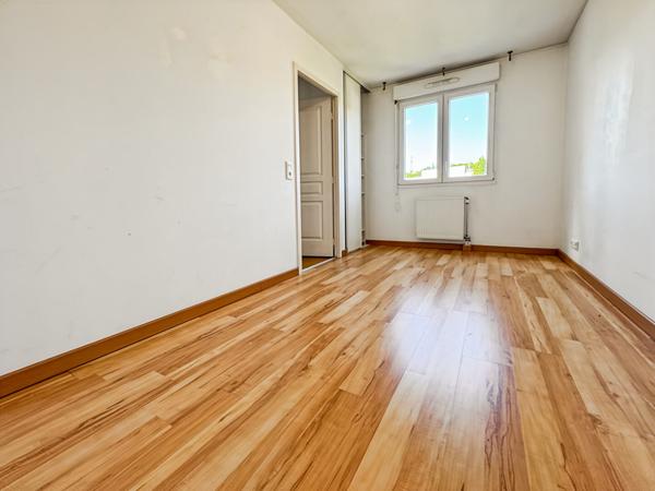 Grand appartement 3 pièces au centre ville