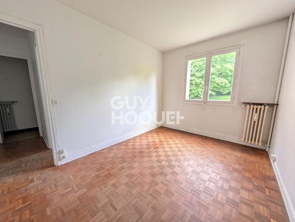 5 PIECES 3 CHAMBRES 106 m2
