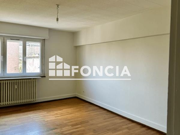 Location Appartement 3 pièces 111.62 m² - 6 QUAI DE PARIS Strasbourg 67000