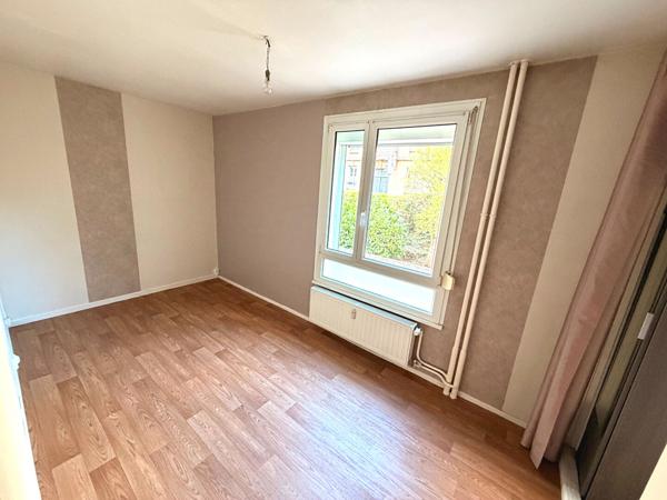À LOUER ? F3 55 m² avec PARKING PRIVATIF et CAVE ? MALZÉVILLE