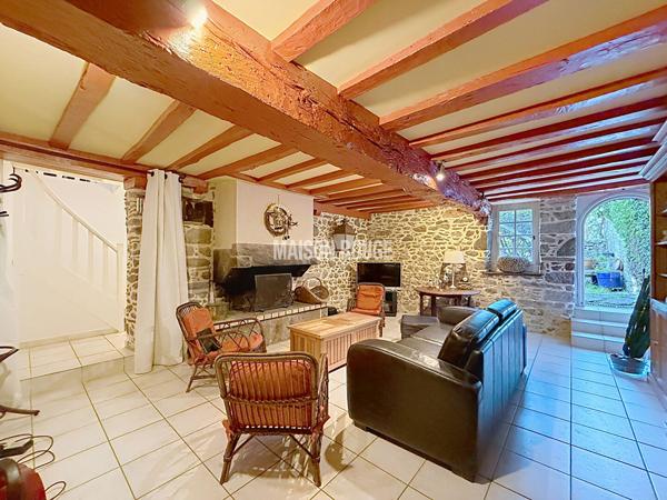 Maison de charme à vendre à Saint Malo, 3 chambres, jardin ensoleillé sans vis à vis