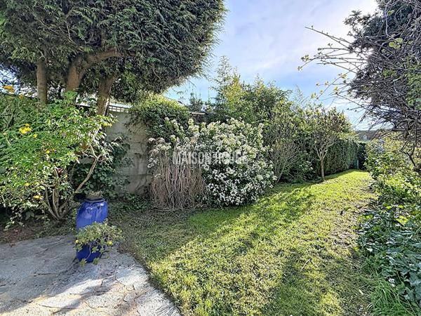 Maison de charme à vendre à Saint Malo, 3 chambres, jardin ensoleillé sans vis à vis