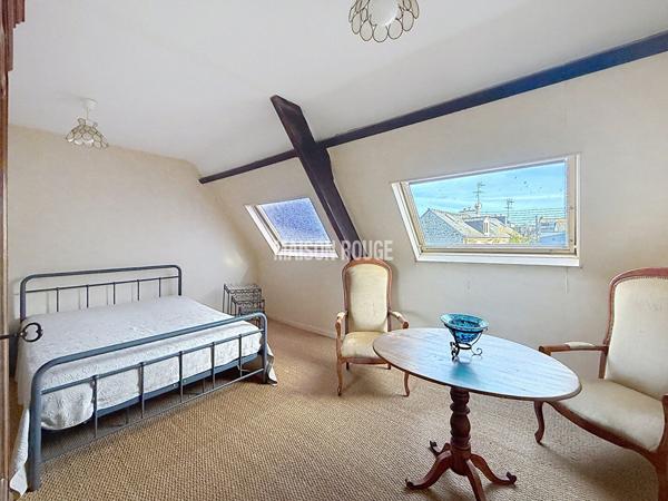 Maison de charme à vendre à Saint Malo, 3 chambres, jardin ensoleillé sans vis à vis