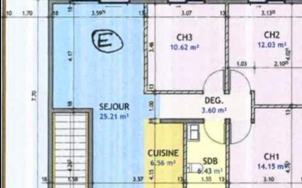 Appartement à louer    4 pièces •  Kourou