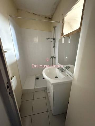 Immeuble à vendre 7 pièces de 123 m²