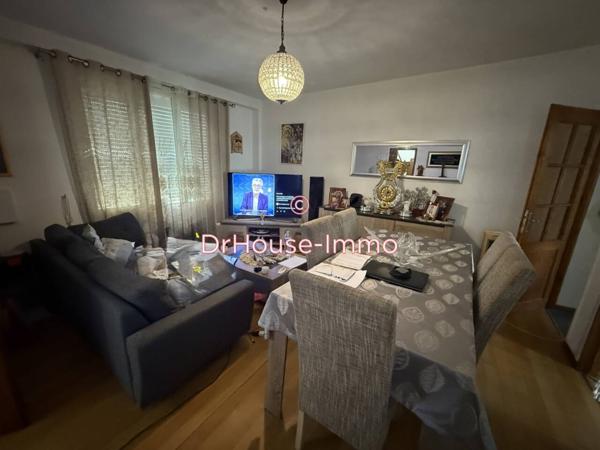 Immeuble à vendre 7 pièces de 123 m²