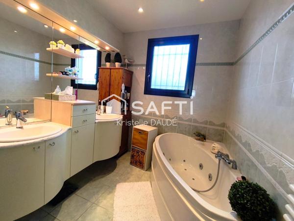 Maison de charme de plain pied - 181 m² - Secteur Montauban Sud ( accès rocade rapide )
