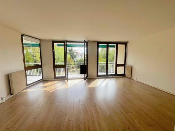 Rambouillet centre appartement 82 m² 2 chambres avec parking