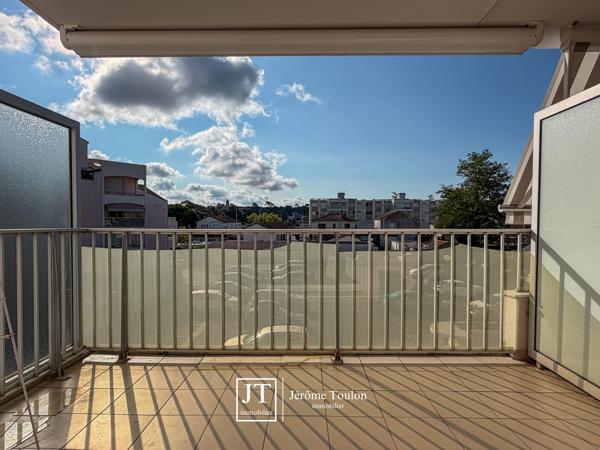 Appartement
                                                                                                                                                                                                                                                                                                                        1 pièce(s)                                                                                                                                                                                                                                                                                                                              21  m²