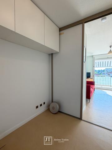 Appartement
                                                                                                                                                                                                                                                                                                                        1 pièce(s)                                                                                                                                                                                                                                                                                                                              21  m²