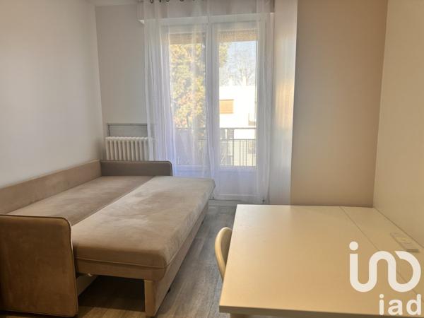 Appartement 1 pièce de 12 m² à Châtenay-Malabry (92290)