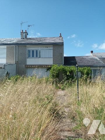 Maison de ville avec 3 chambres et grand garage