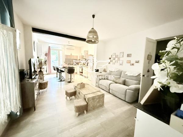 Nîmes, Maison de ville, jardin, opportunité rare !