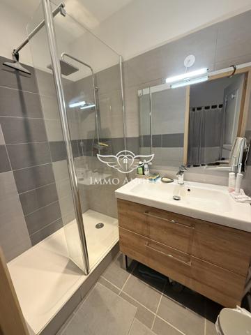 Nîmes, Maison de ville, jardin, opportunité rare !