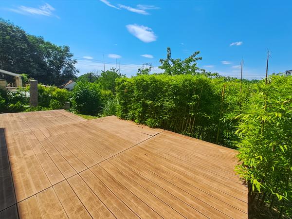 Maison individuelle de 136 m² , 4 /5 chambres , Bureau , Grand garage , Proche RER C