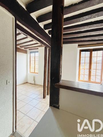 Location appartement 3 pièces 52 m² Compiègne
