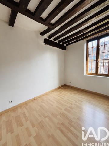 Location appartement 3 pièces 52 m² Compiègne