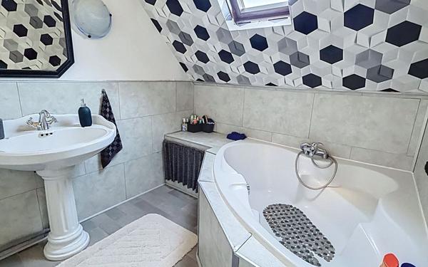 Maison à vendre    4 pièces •  Reims