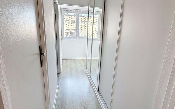 Maison à vendre    4 pièces •  Reims