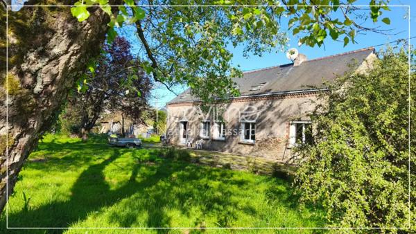 Maison en pierre à rénover 136 m2 5 chambres + grenier amé