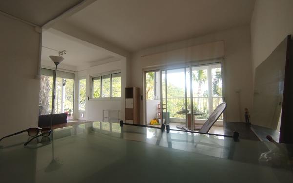 Appartement à louer    3 pièces •  Saint-Denis