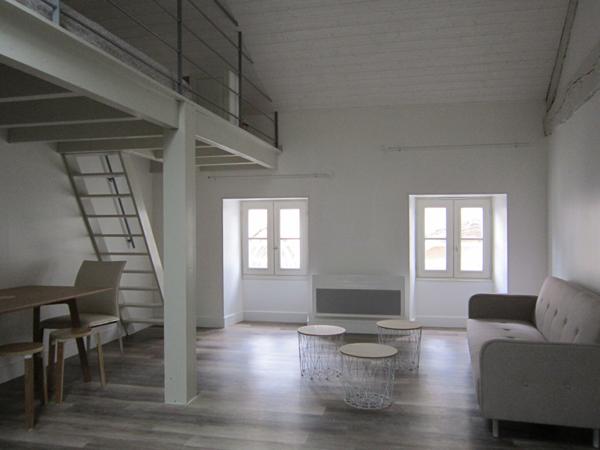 Appartement Fontenay Le Comte 1 pièce(s) 29 m2