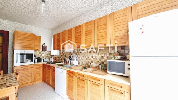 Maison familiale 7 pièces - 160m² environ - 5 chambres - Quartier Pavillonnaire - Chambres au RDC.