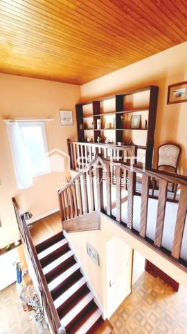 Maison familiale 7 pièces - 160m² environ - 5 chambres - Quartier Pavillonnaire - Chambres au RDC.