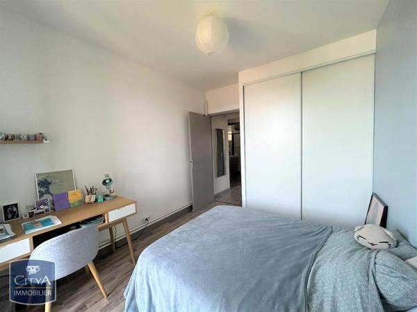 Appartement à louer 3 pièces 63.31m² Montauban (82000)