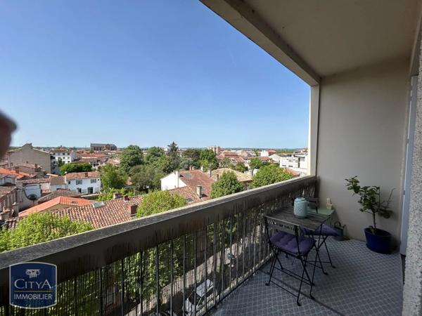 Appartement à louer 3 pièces 63.31m² Montauban (82000)