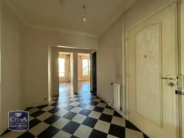 Appartement à vendre 4 pièces 92.37m² Blois (41000)