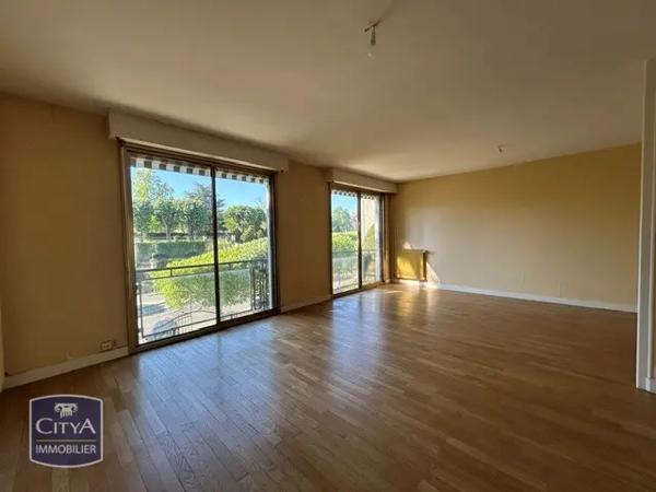 Appartement à vendre 4 pièces 92.37m² Blois (41000)