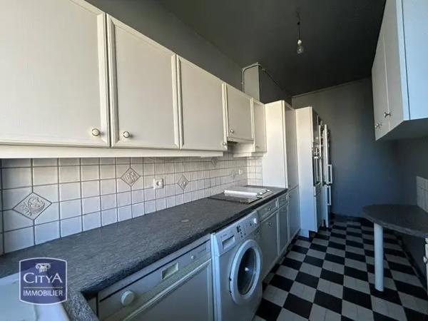 Appartement à vendre 4 pièces 92.37m² Blois (41000)