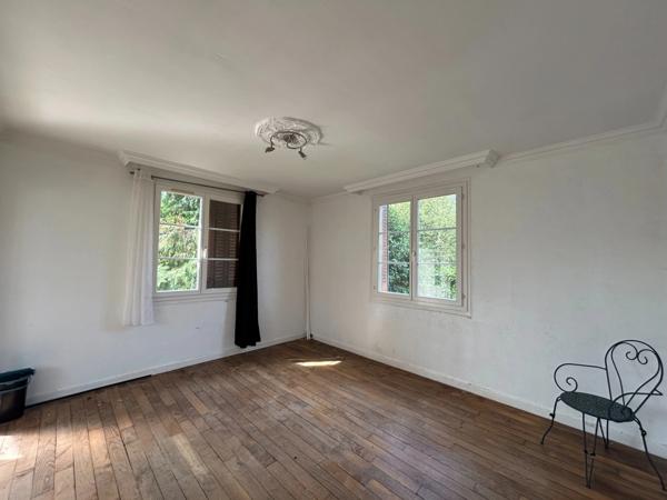 Maison de plain-pied 3 chambres avec sous-sol complet et jardin – Plémet